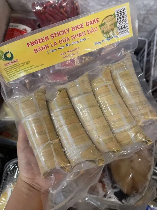 Bánh Lá Dừa Nhân Đậu